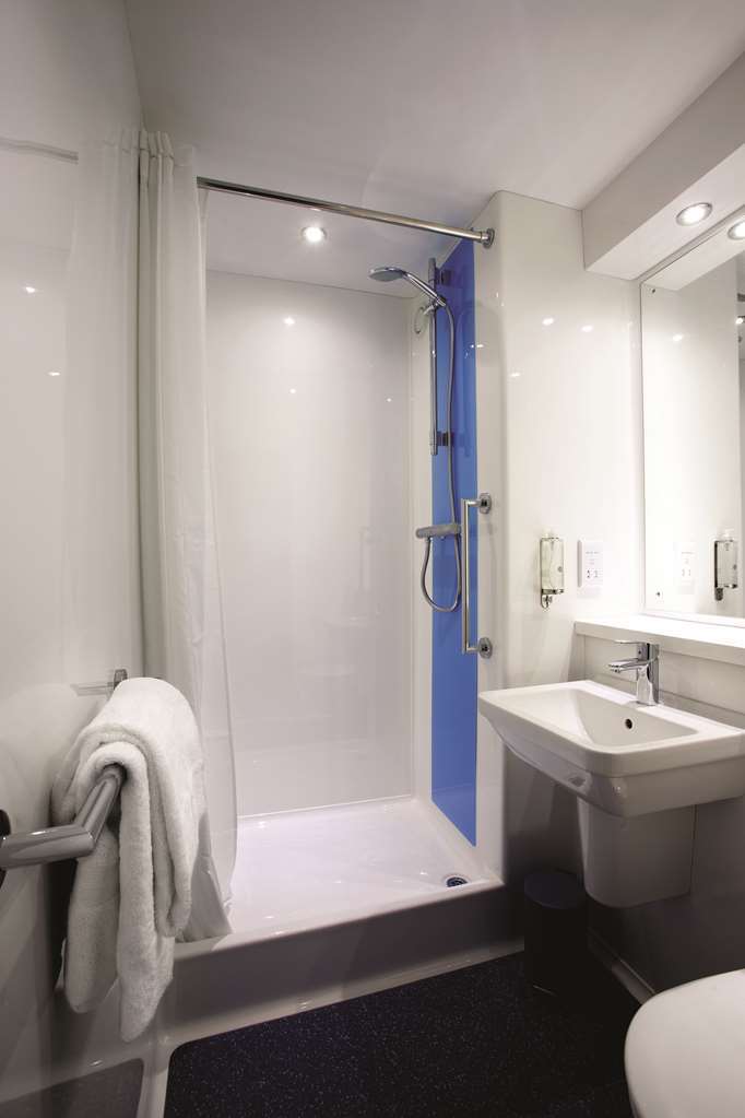 Travelodge Bedford Goldington Road Quarto foto