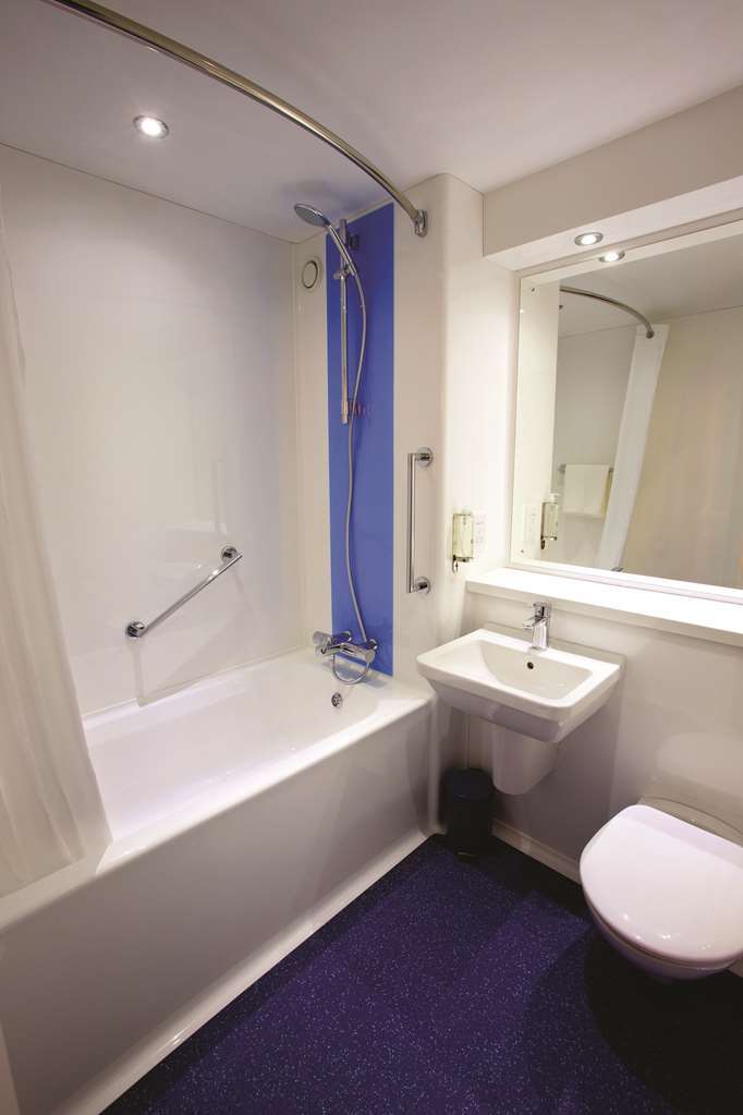 Travelodge Bedford Goldington Road Quarto foto